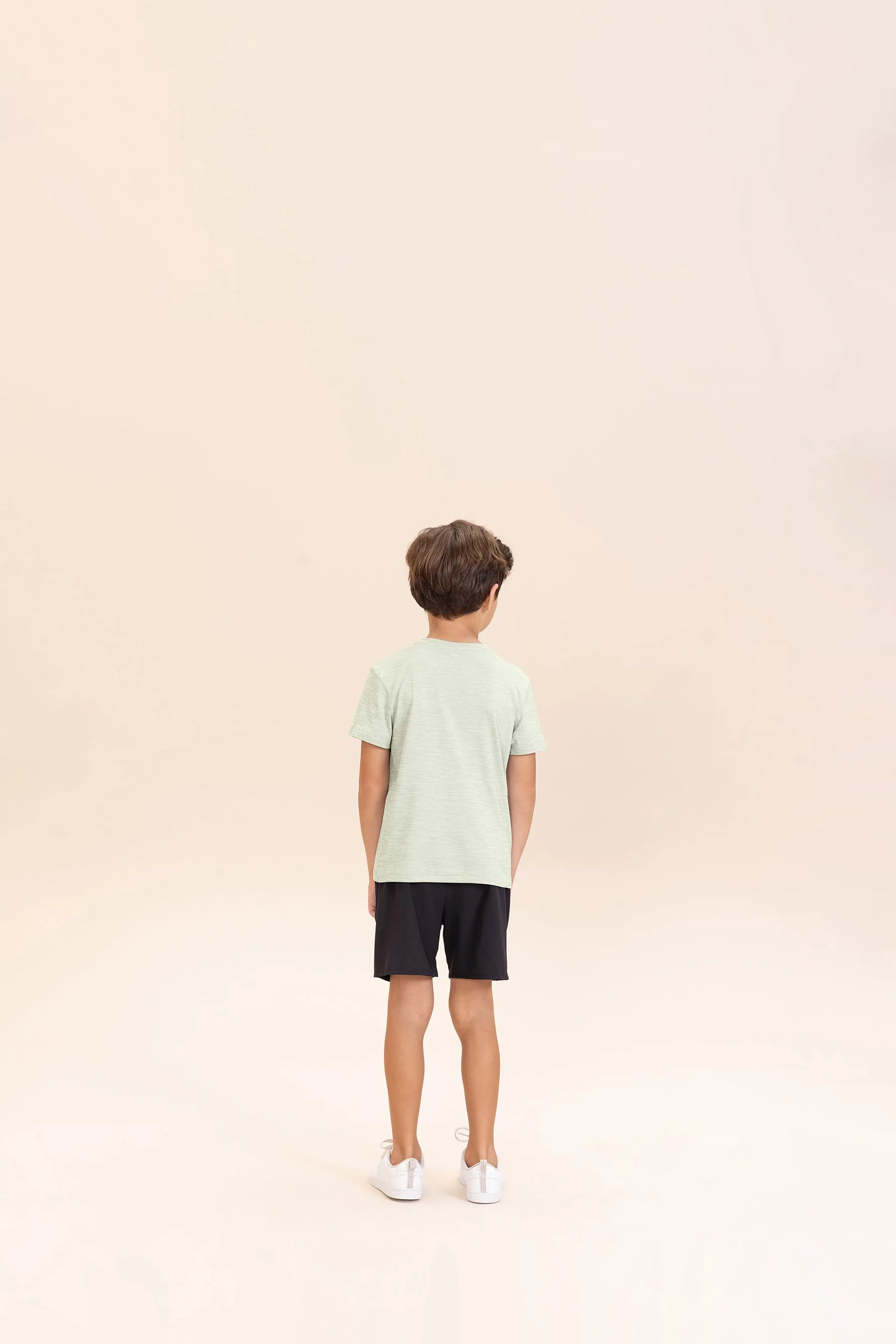 Comfy LIVE! Skin Kids T-shirt