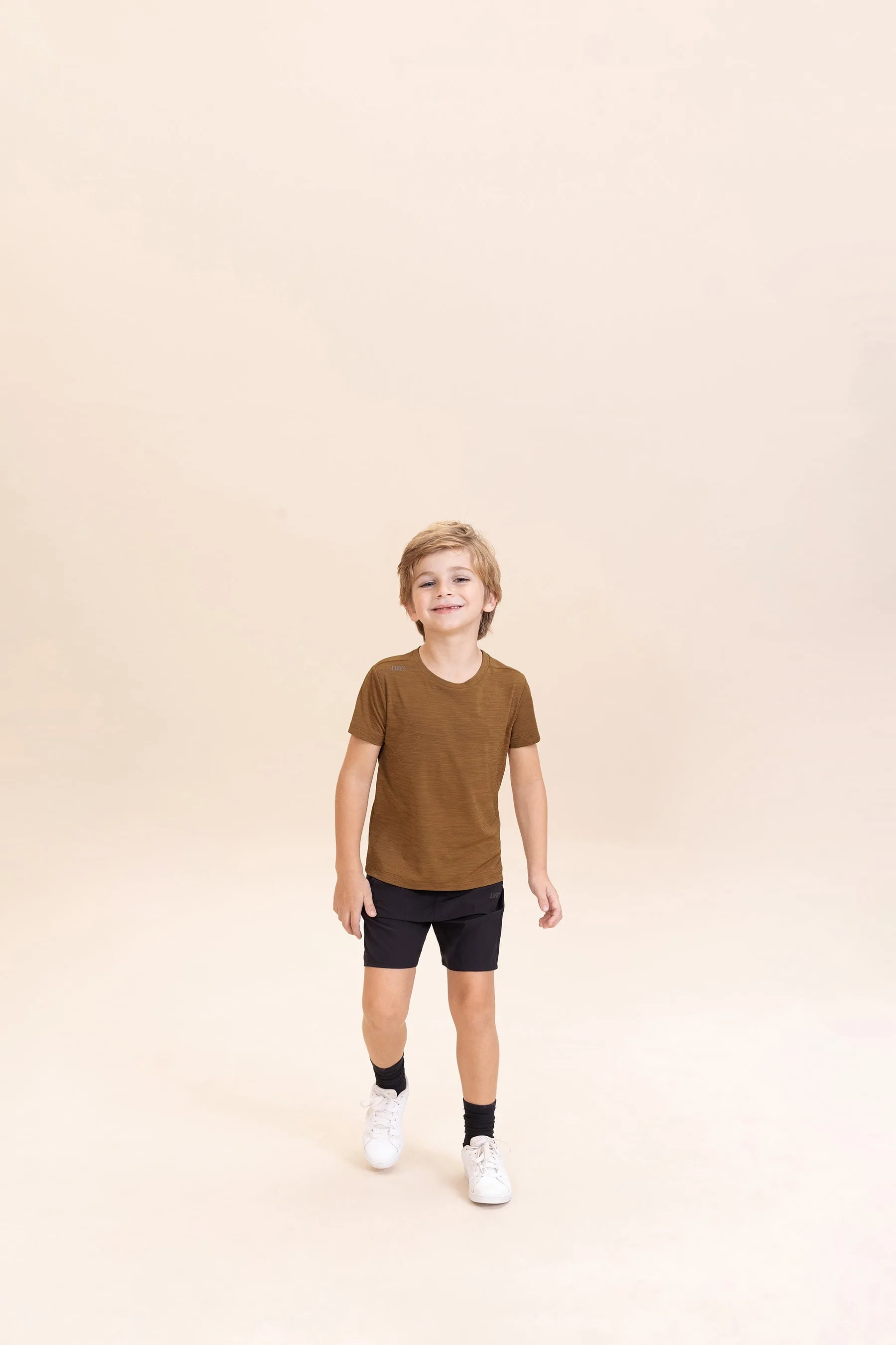 Comfy LIVE! Skin Kids T-shirt