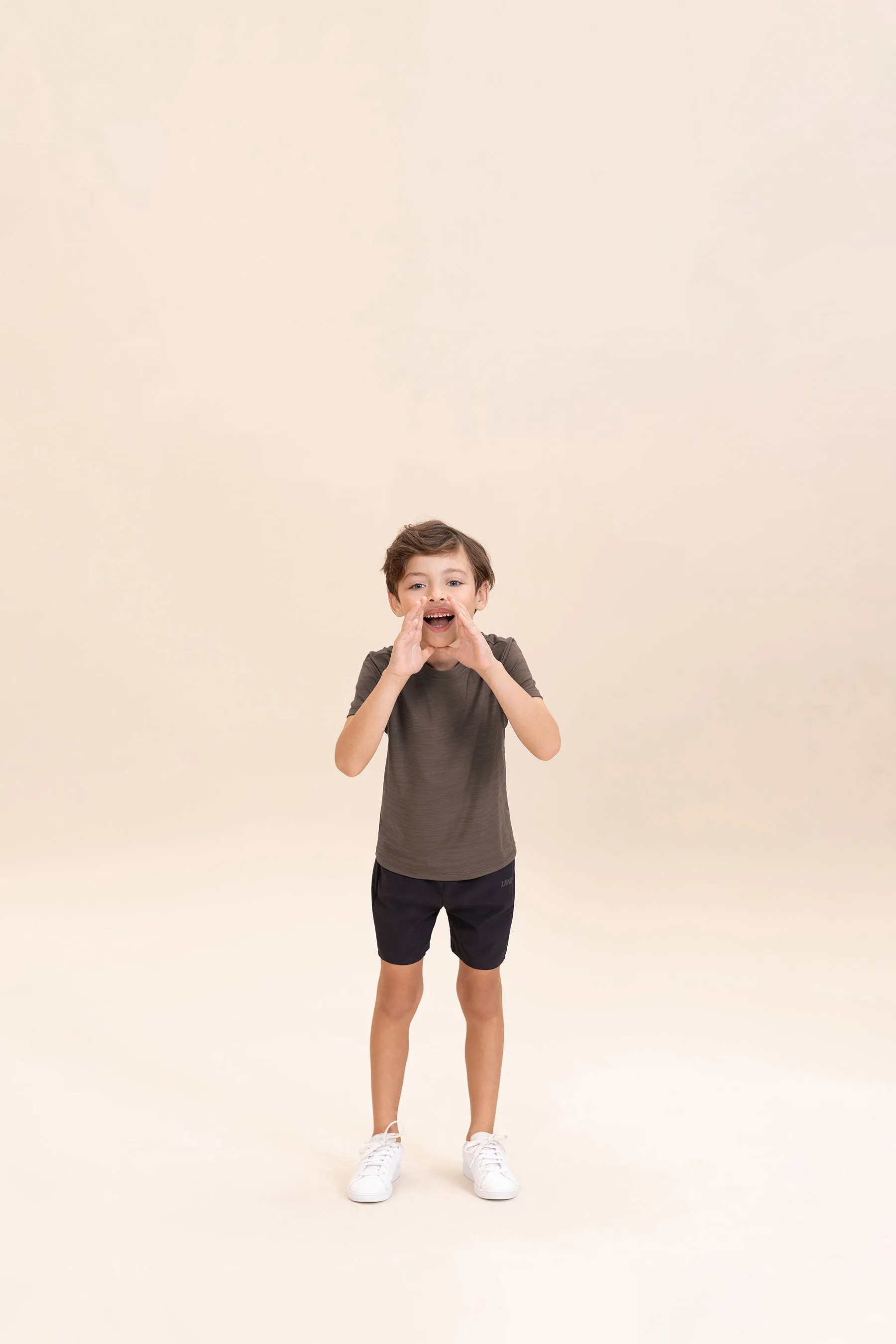Comfy LIVE! Skin Kids T-shirt