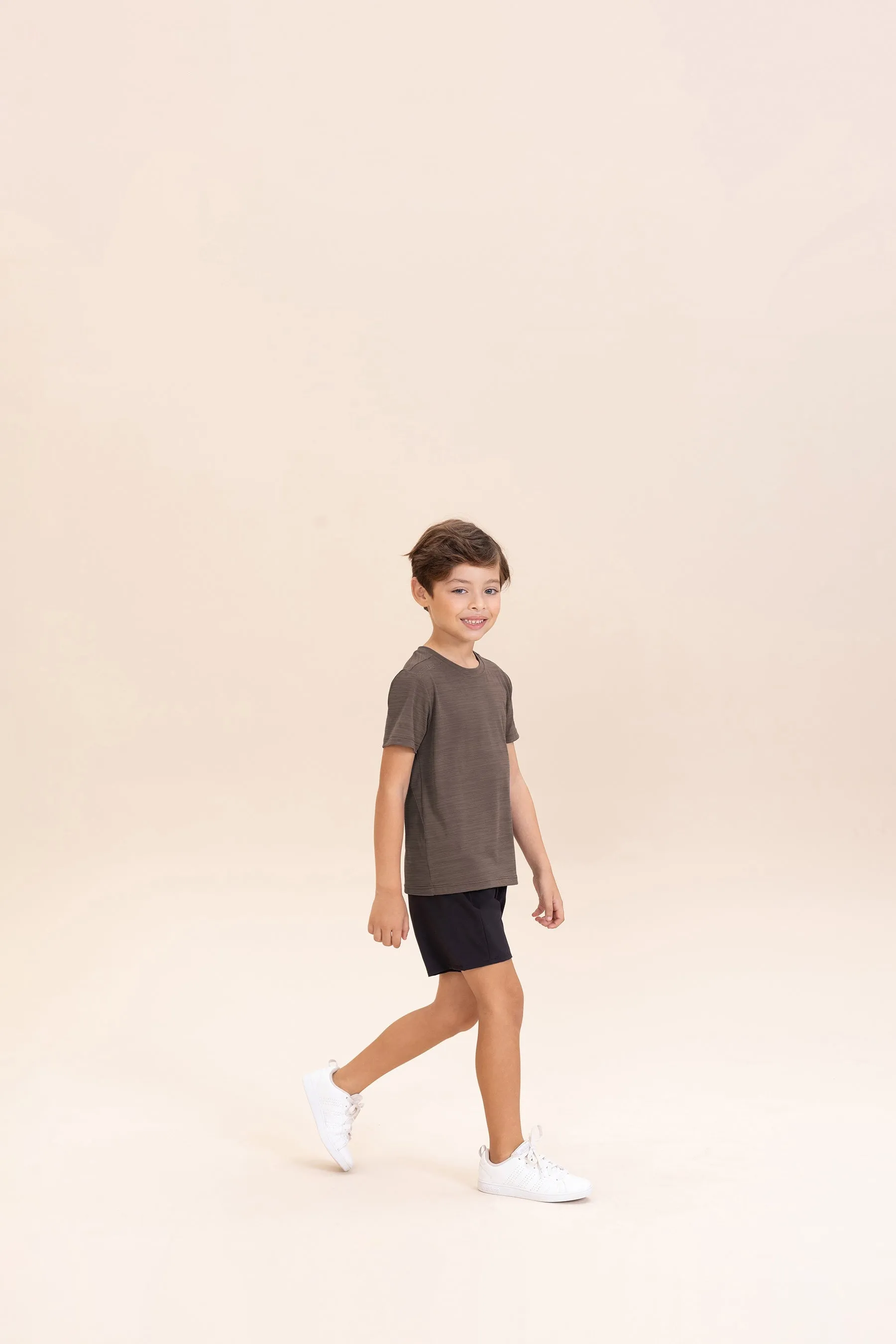 Comfy LIVE! Skin Kids T-shirt
