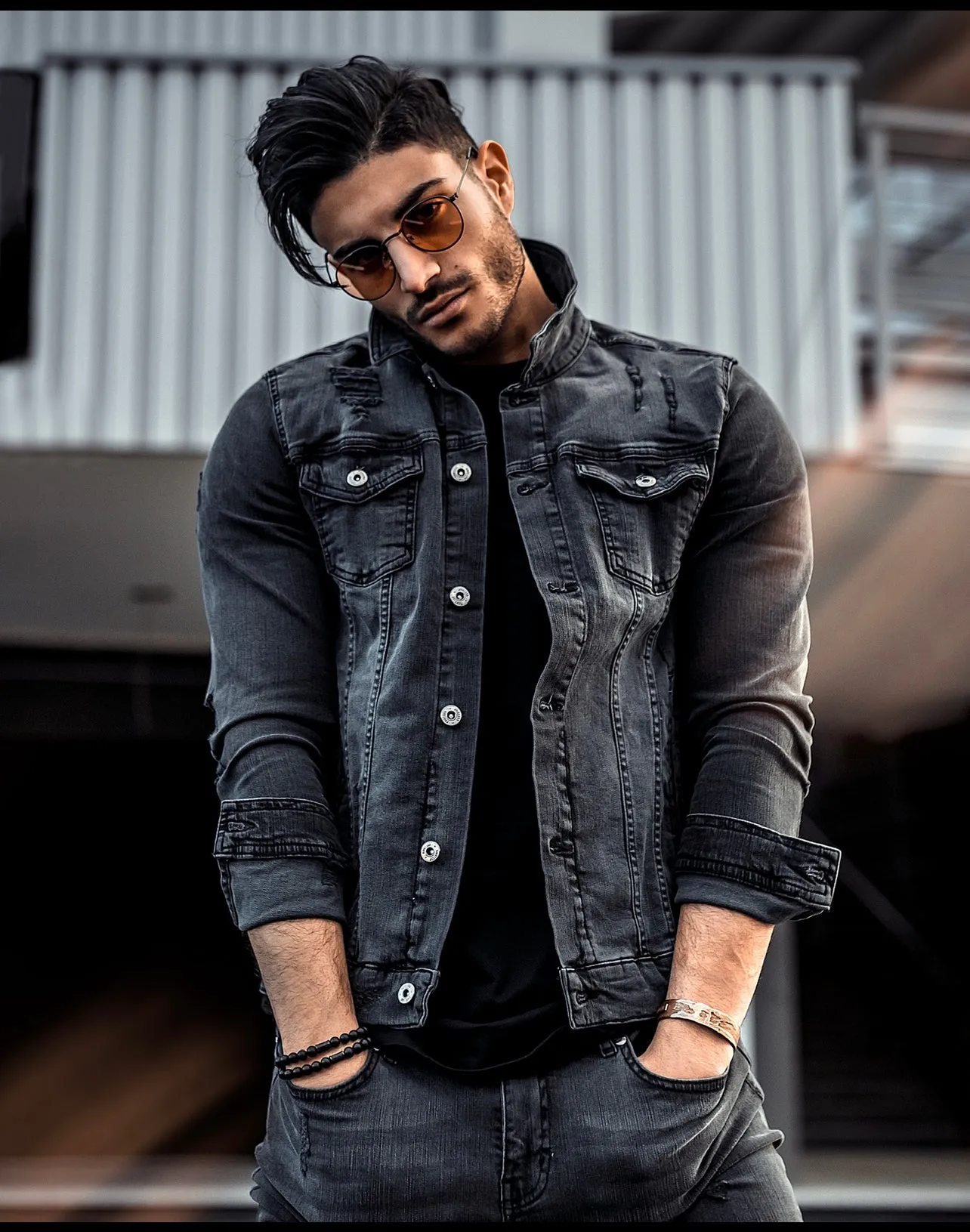 GREY DISTRESSED DENIM JACKET
