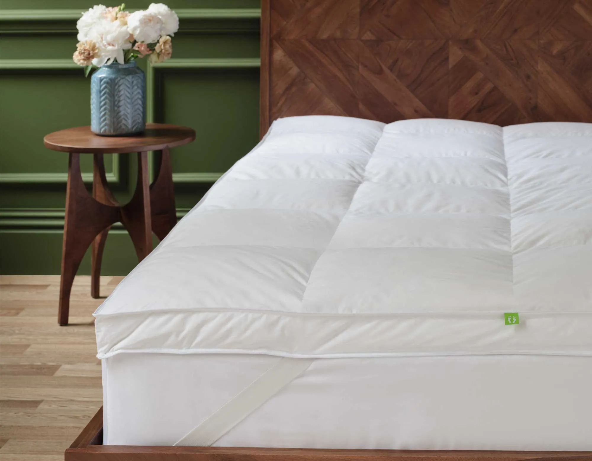 Hungarian goose feather & down mattress topper