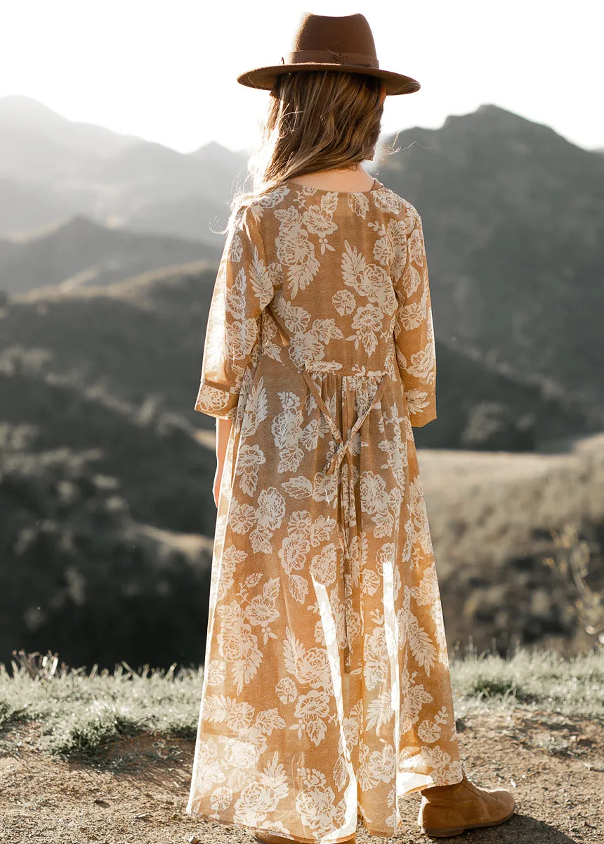 Katherine Duster in Neutral Floral