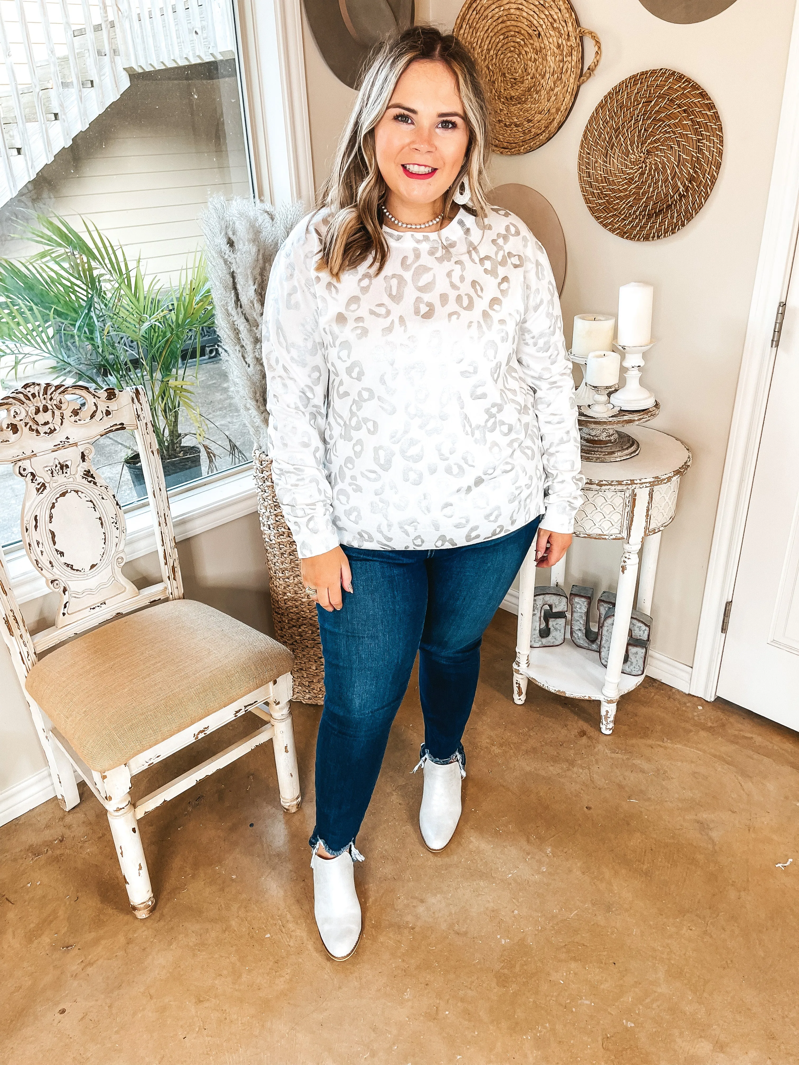 Last Chance Size 2XL/3XL | Trend Spotter Silver Metallic Leopard Print Sweater with Zipper Detail in White