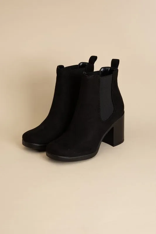 Pop in Pop up BOOTS