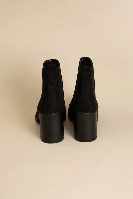 Pop in Pop up BOOTS